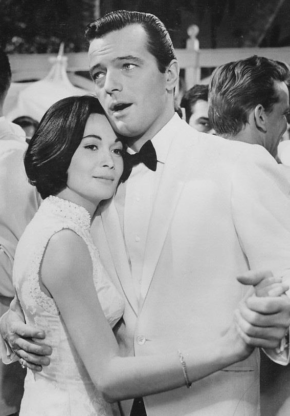 Nancy Kwan & Robert Goulet
in the movie "Honeymoon Hotel" 