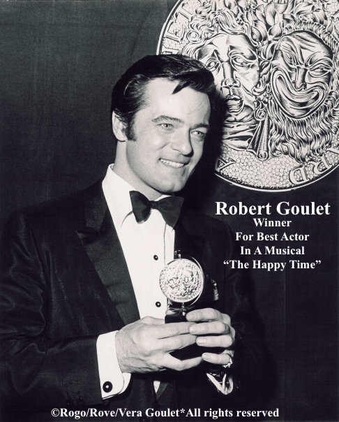 Robert Goulet accepting his Tony Award for Best Actor in the 1968 Broadway Musical "The happy Time